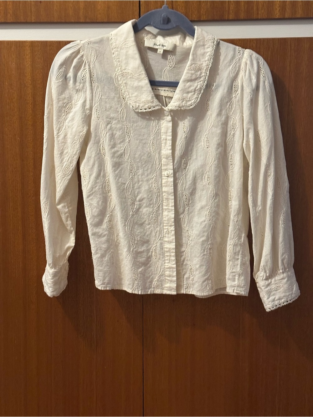 Vintage-Inspired White Eyelet Button-Front Blouse